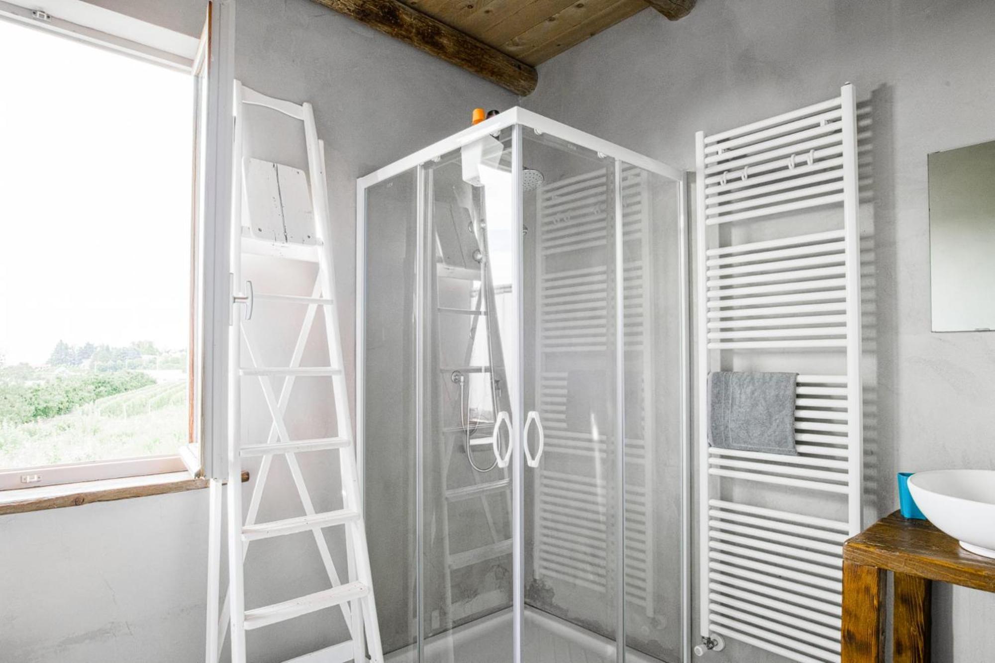 La Casa Di Roby-1 Appartamento La Morra Con Piscina Ngoại thất bức ảnh