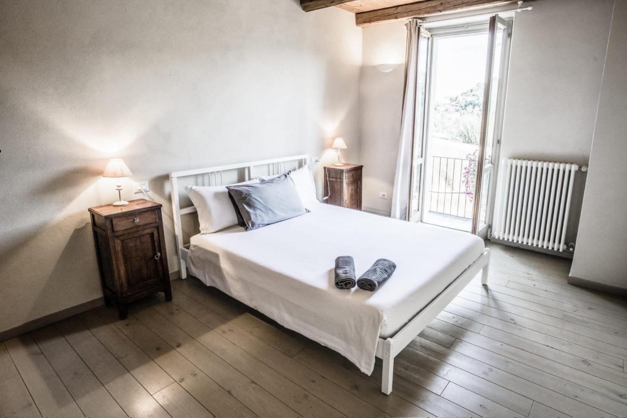 La Casa Di Roby-1 Appartamento La Morra Con Piscina Ngoại thất bức ảnh